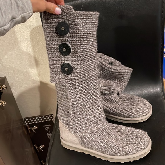 Grey sweater uggs - Picture 2 of 7